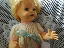 saucy walker blonde knit side